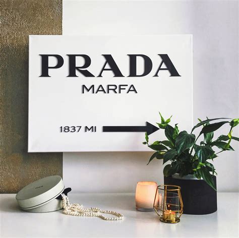 prada marfa letters|prada marfa gossip girl.